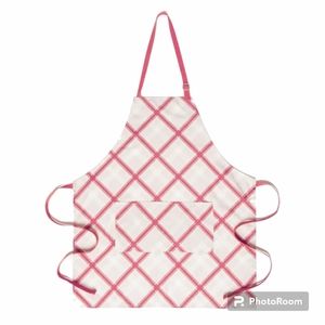 Sewing Down South plaid apron